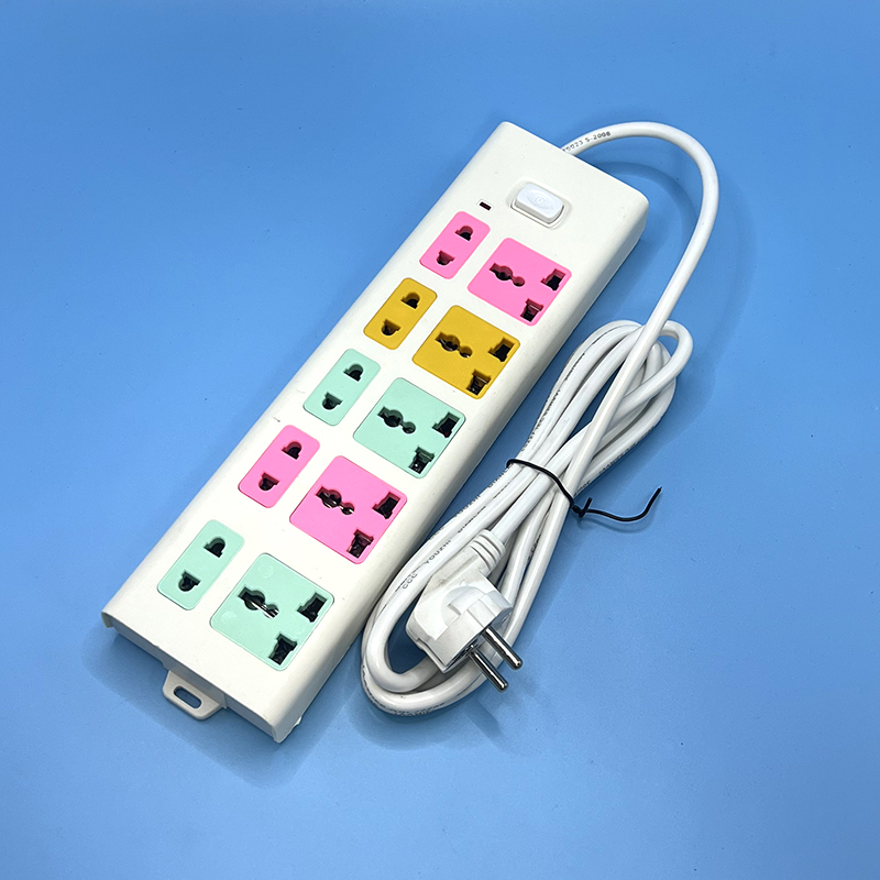 AJ-105  Universal Power Strip