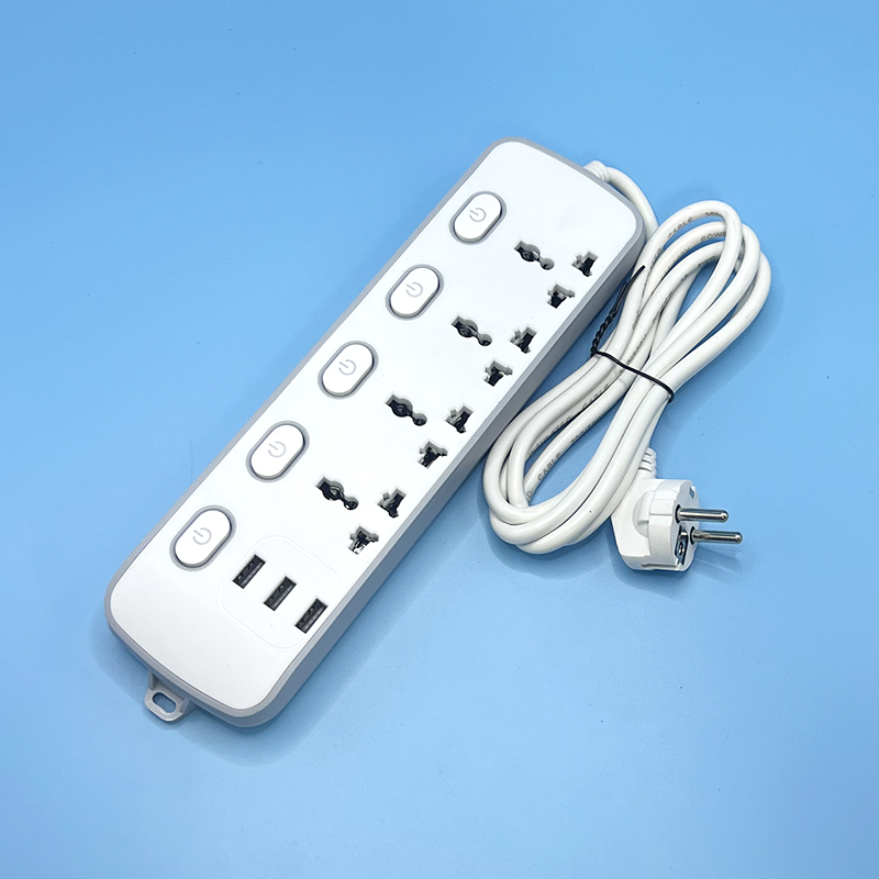 AJ-C147  Universal Power Strip with USB Ports