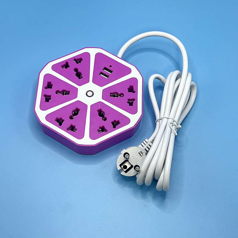 AJ-Y3052  Universal Power Strip with USB Ports